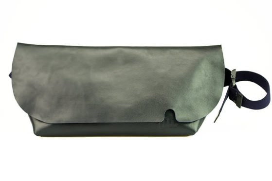 Uni&co. MESSENGER BAG (M)/DARK NAVY