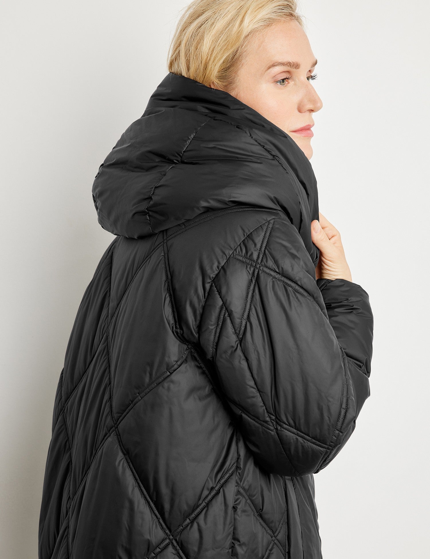 materiaal Bron mini Gerry Weber Black Quilted Coat – Claytons Quality Clothing