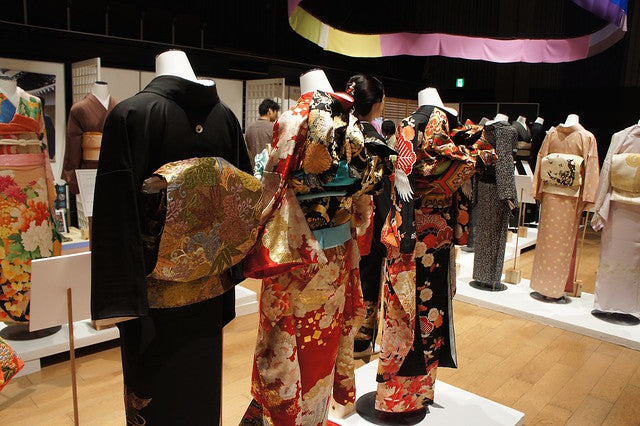 Tokyo Kimono Collection / Kurotome Night
