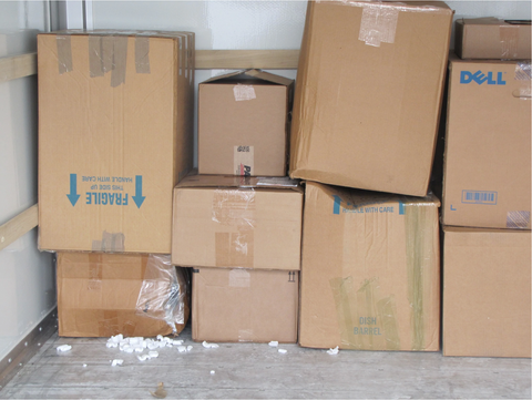 Boxes For Moving: Plastic Containers vs Cardboard Boxes - The SpareFoot Blog