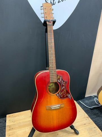 landola hummingbird guitar