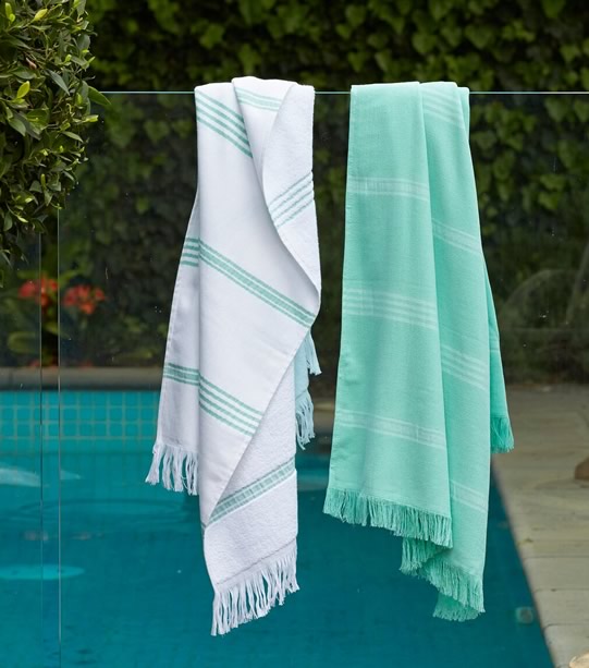 14 best Turkish towels, according to shoppers