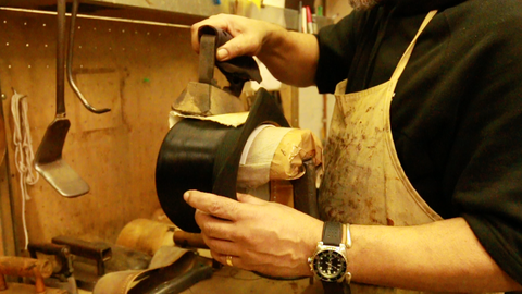 Refurbishing a top hat