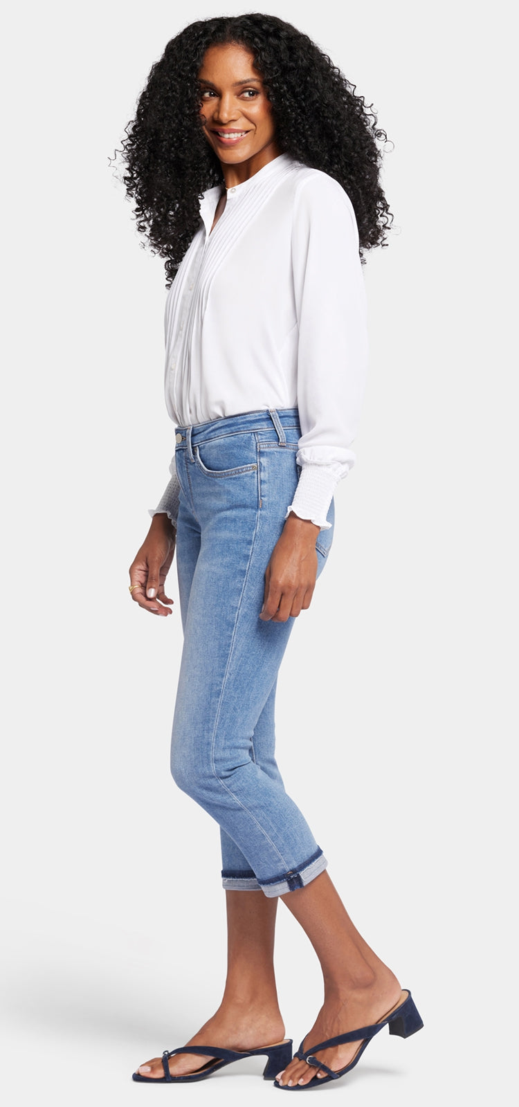 Chloe Capri Cuff Jeans Mediumblauw Premium Denim | Crescent Shore