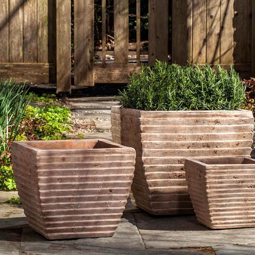 Antico Terra Cotta Large Ipanema Planter