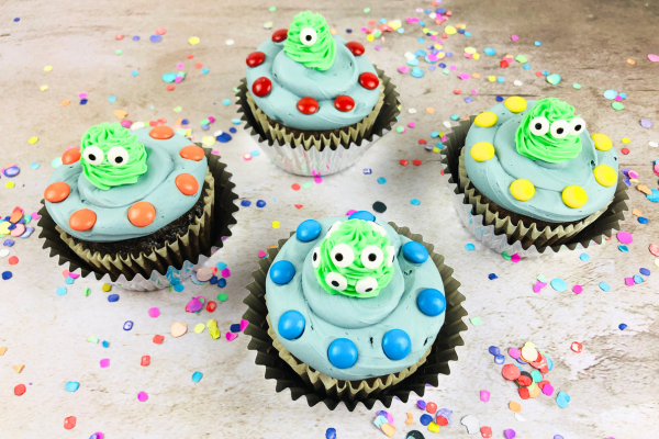 Alien Cupcakes