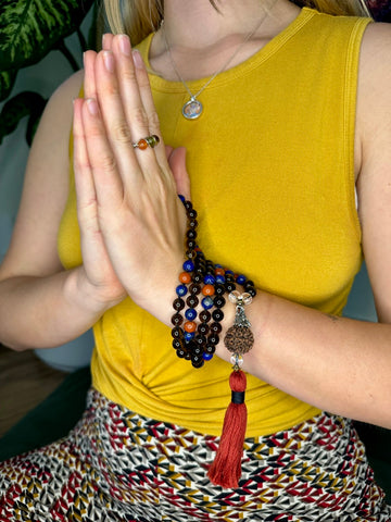 Yoga Mudras for Meditation Lauren Anjali Mudra