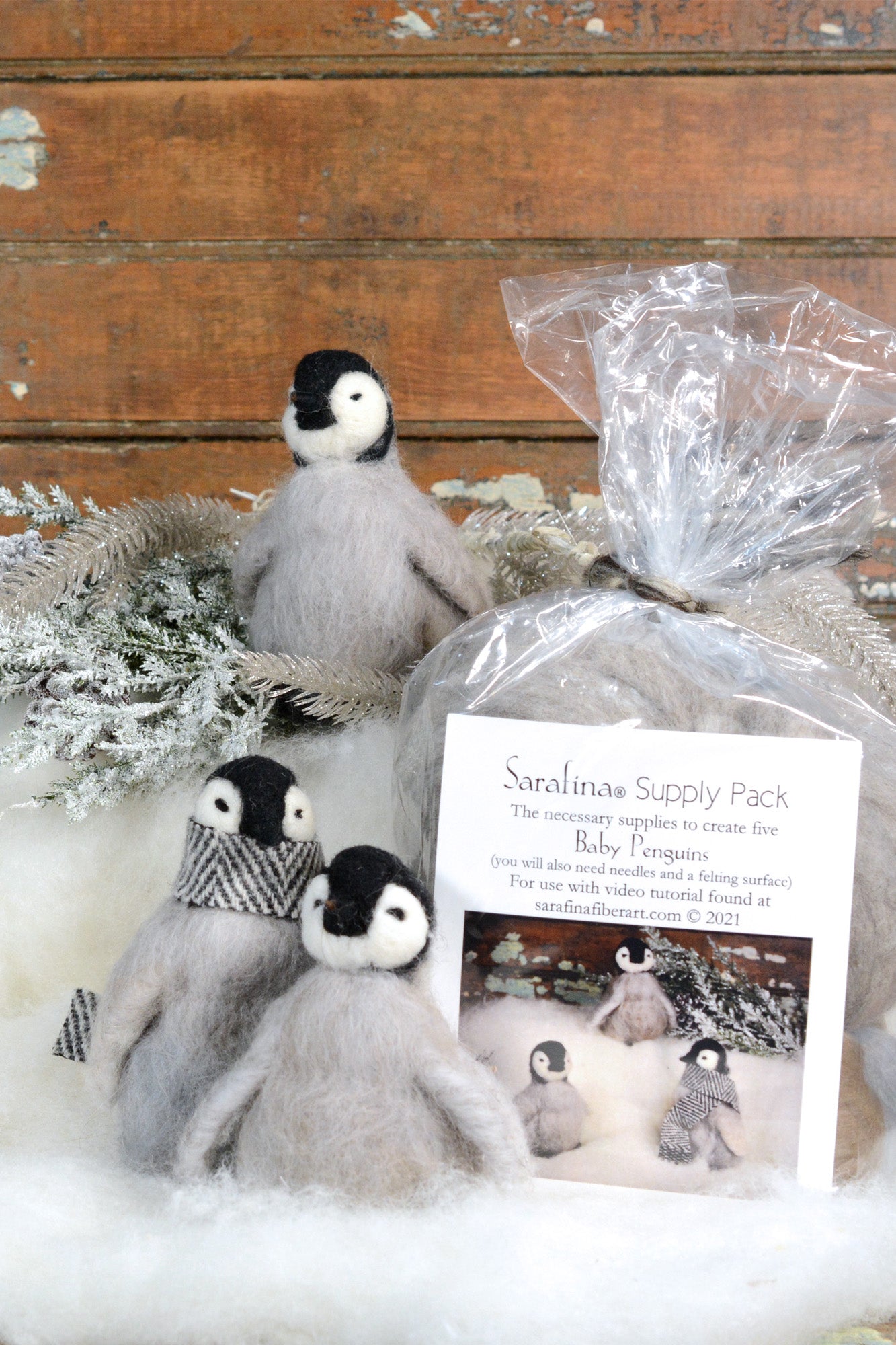 Sarafina Baby Penguin – Sarafina Fiber Art