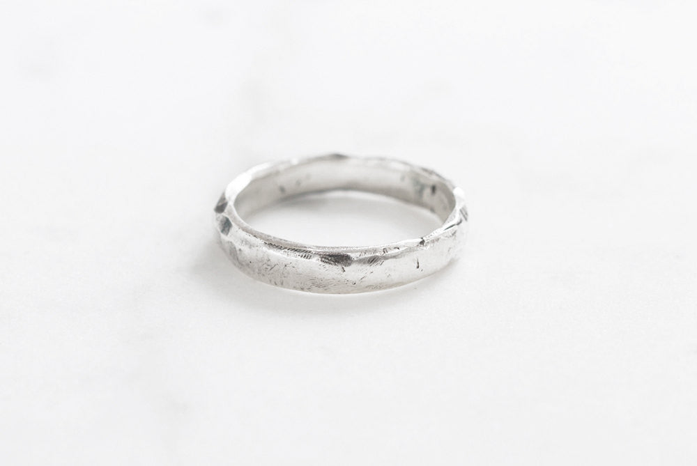 Rough and smooth ring - slim silver – Datter UK