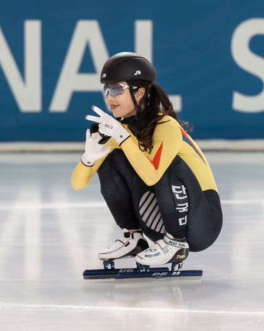 South Korean speed skater athletes Kim Geon Hee