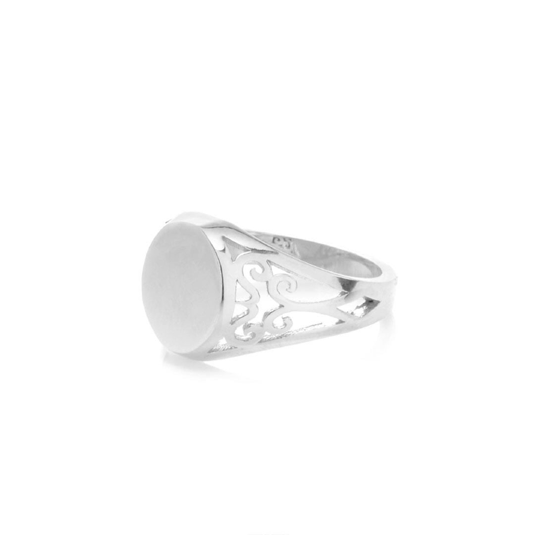 Scroll Signet Ring