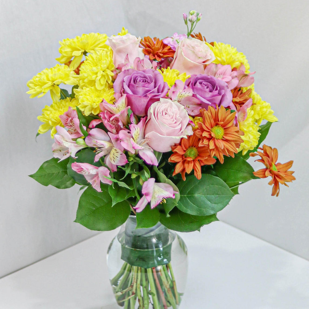 Sweet Splendor Bouquet - Flower & Plant Free Delivery ...