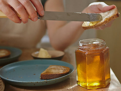 7 Unique Health Benefits of Honey