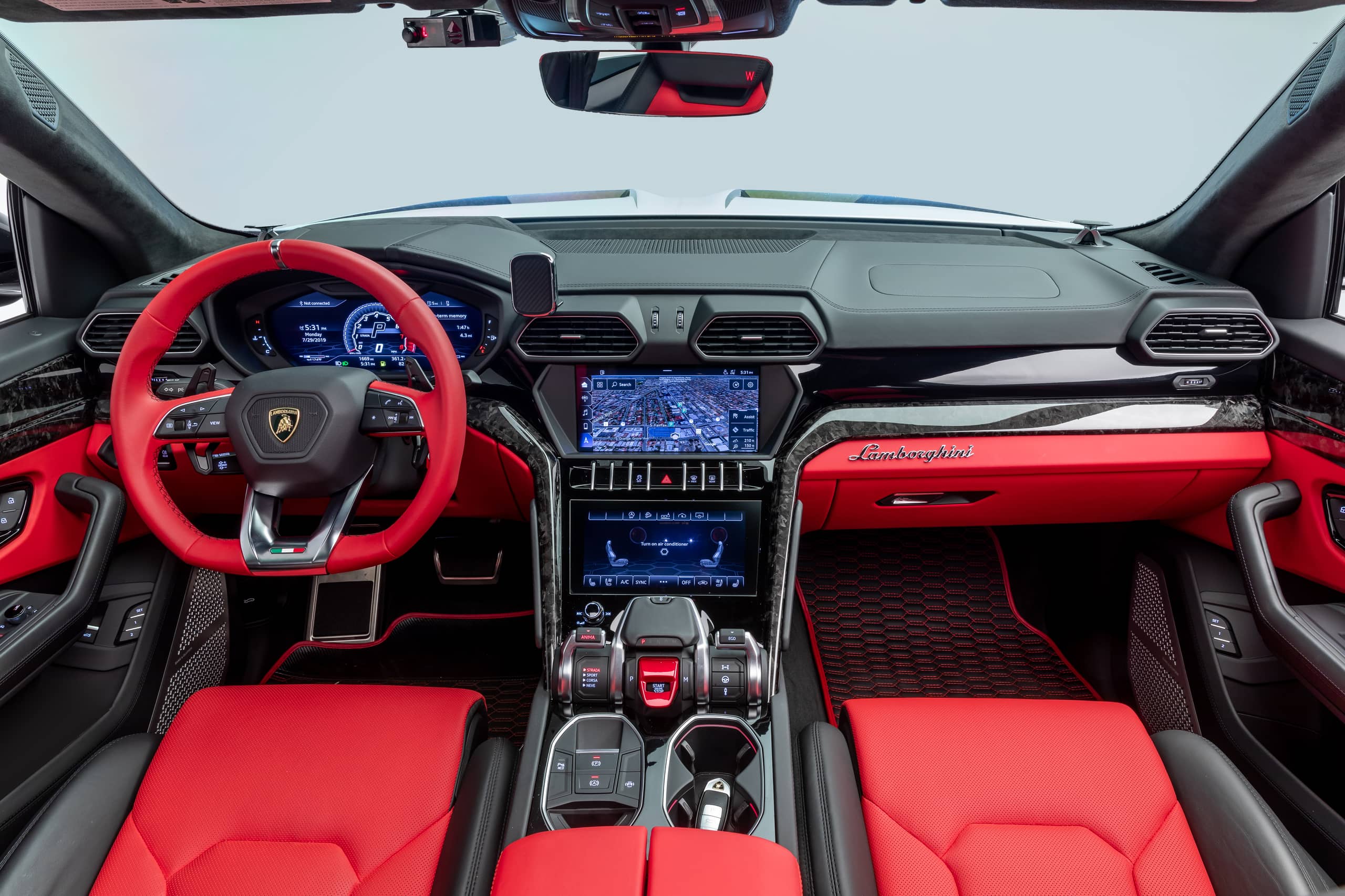 1016 Industries Carbon Fiber Interior Kit for Lamborghini Urus – CarGym