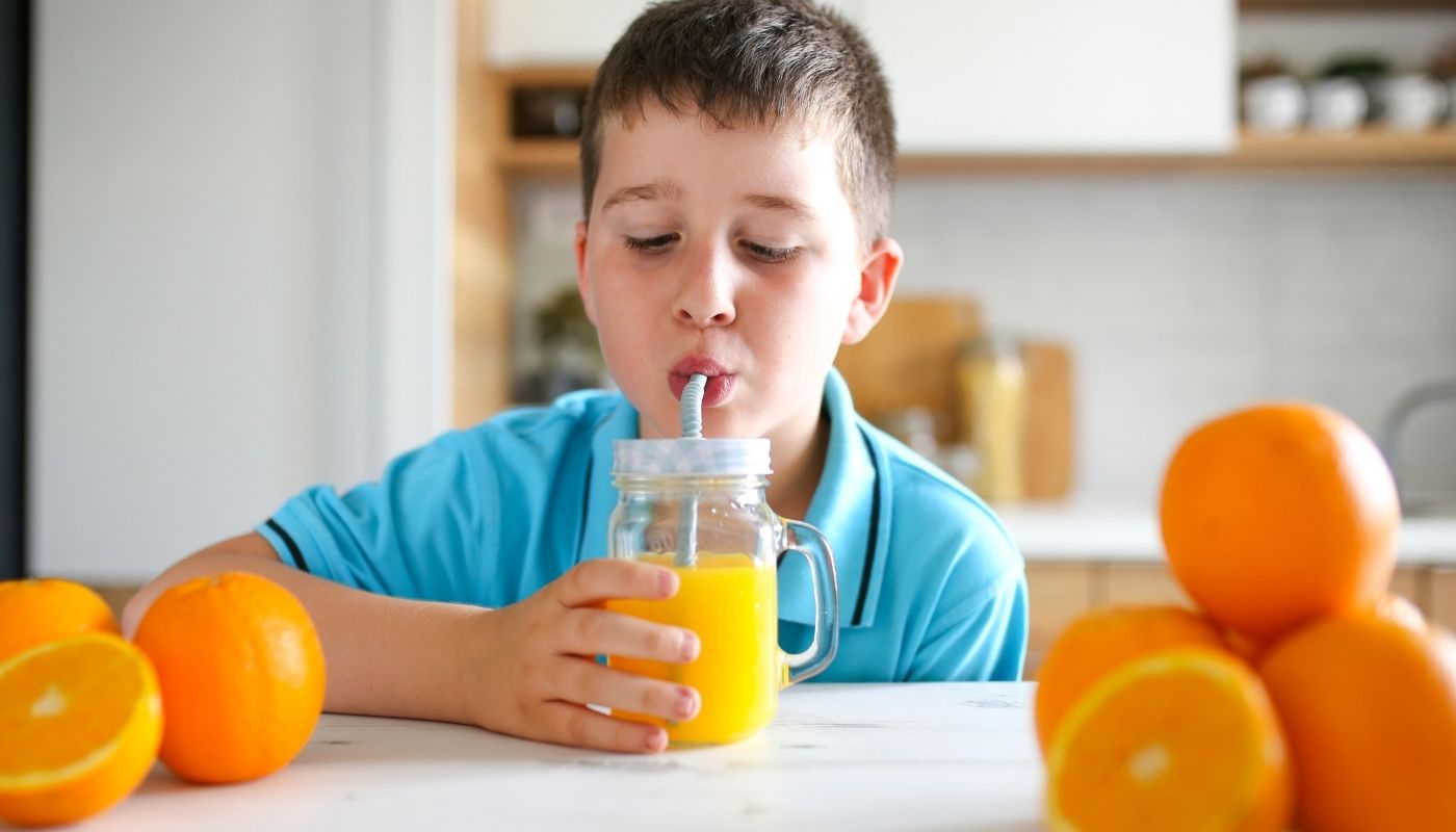 Fruit juice is one of the leading reasons for weight gain even if juice is an easy way to take in vitamins and minerals.