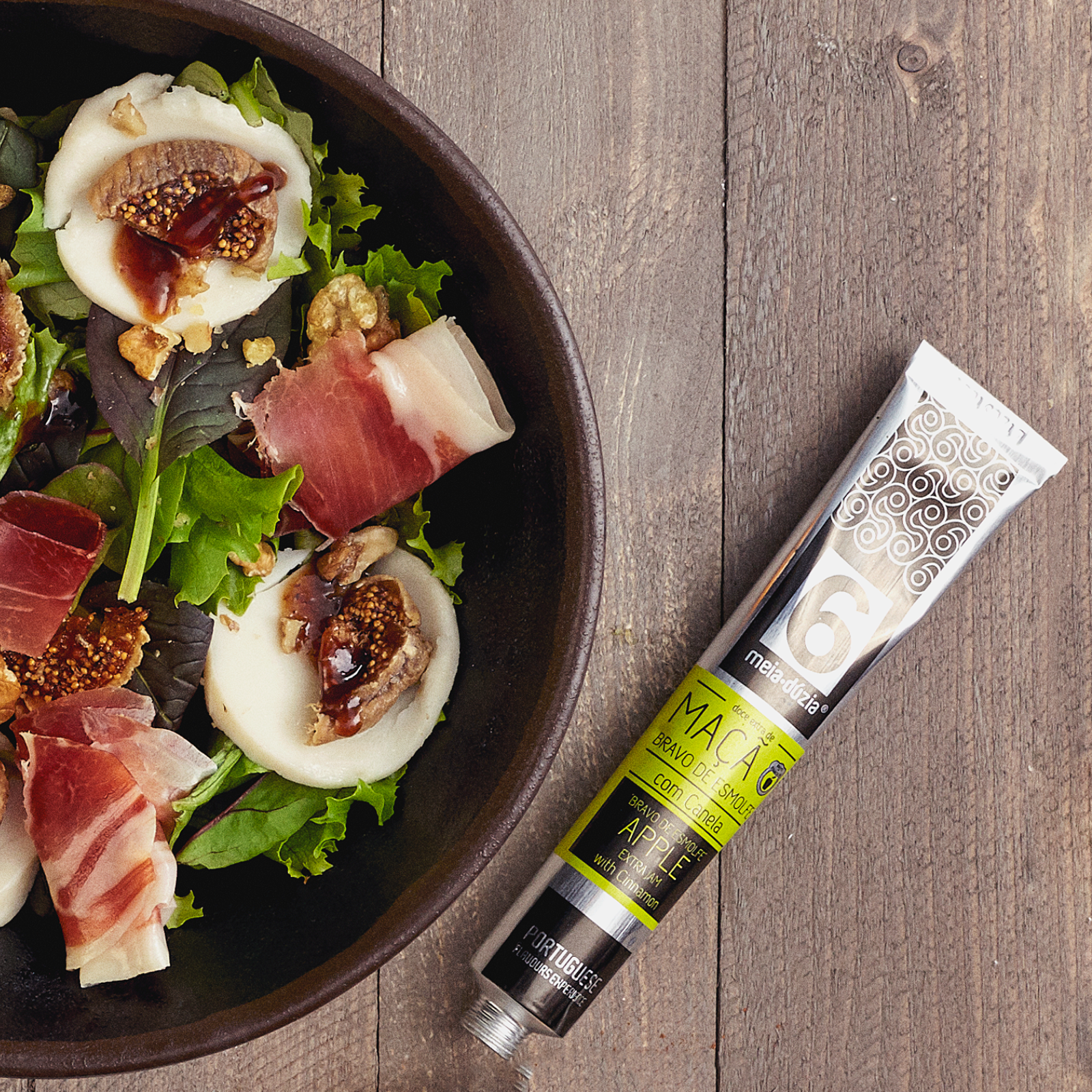 Ham Salad with Figs and Bravo de Esmolfe Apple Jam with Cinnamon meia.dúzia