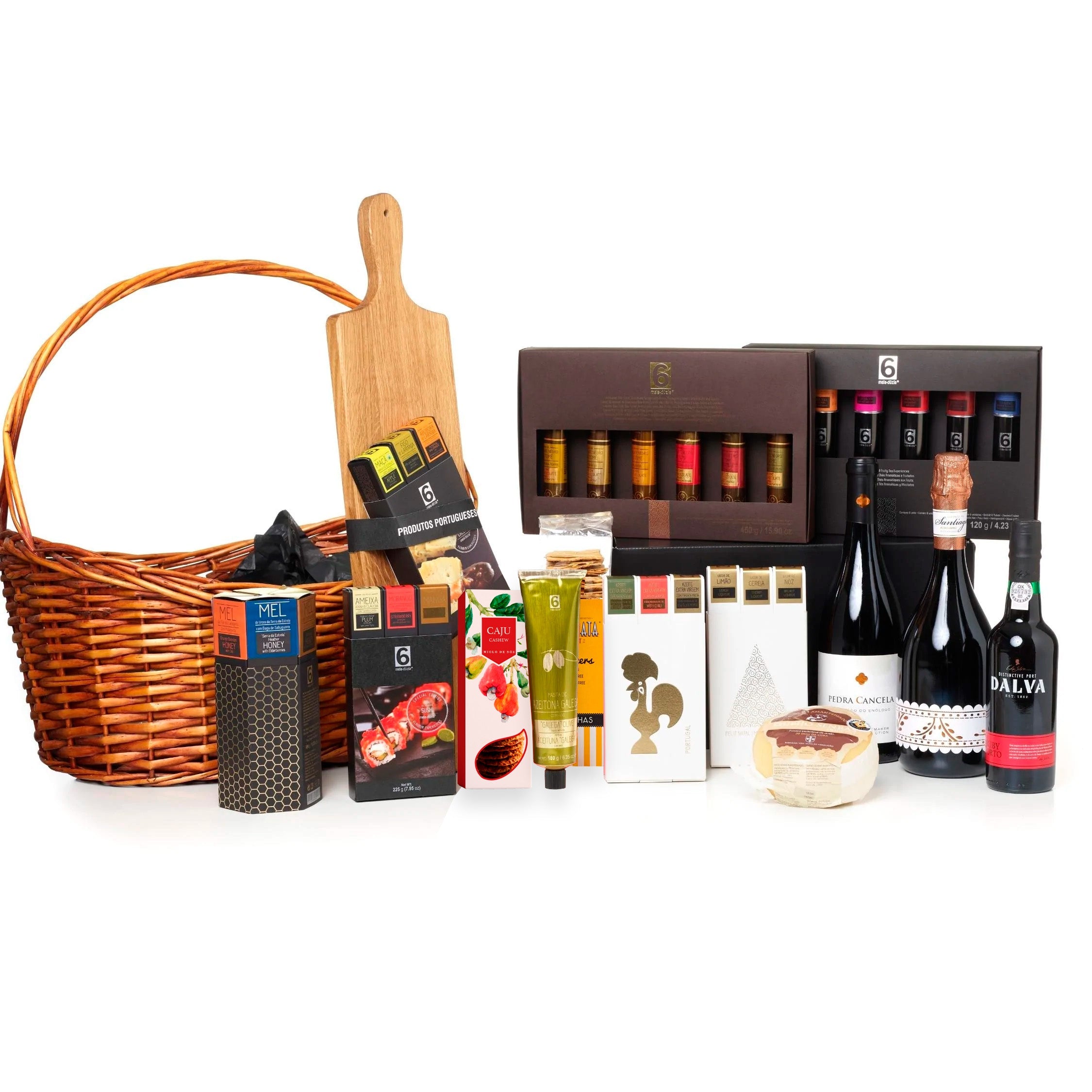 The most complete Christmas basket for companies: Christmas Basket no.2 - Flavors of Portugal – Luxury