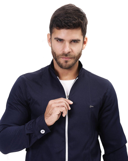 Jaleco Man Smooth Azul Marinho - jalecos-mania Azul Marinho, Bordado, Gabardine Premium, Gola Padre, Jalecos, Jalecos Mania, Manga Longa, Masculino, Punho Camisa, Zíper