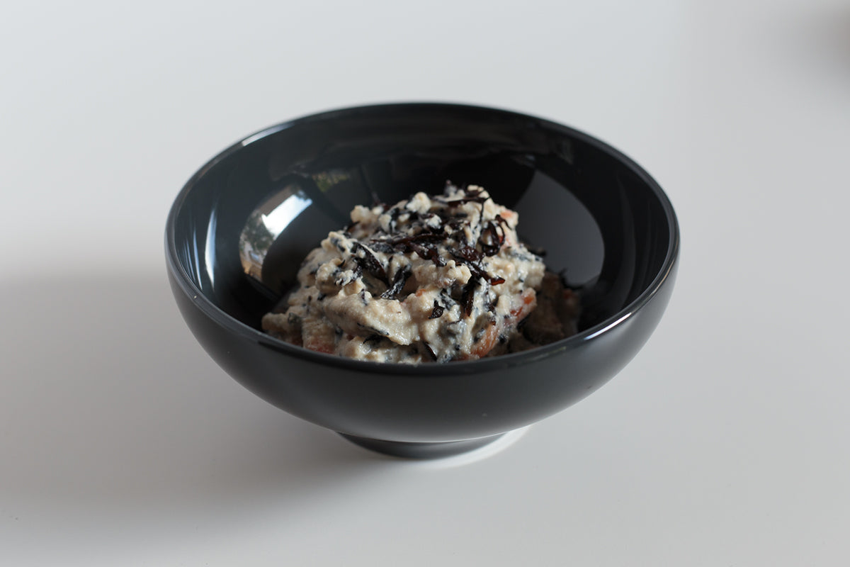 dark gray bowl