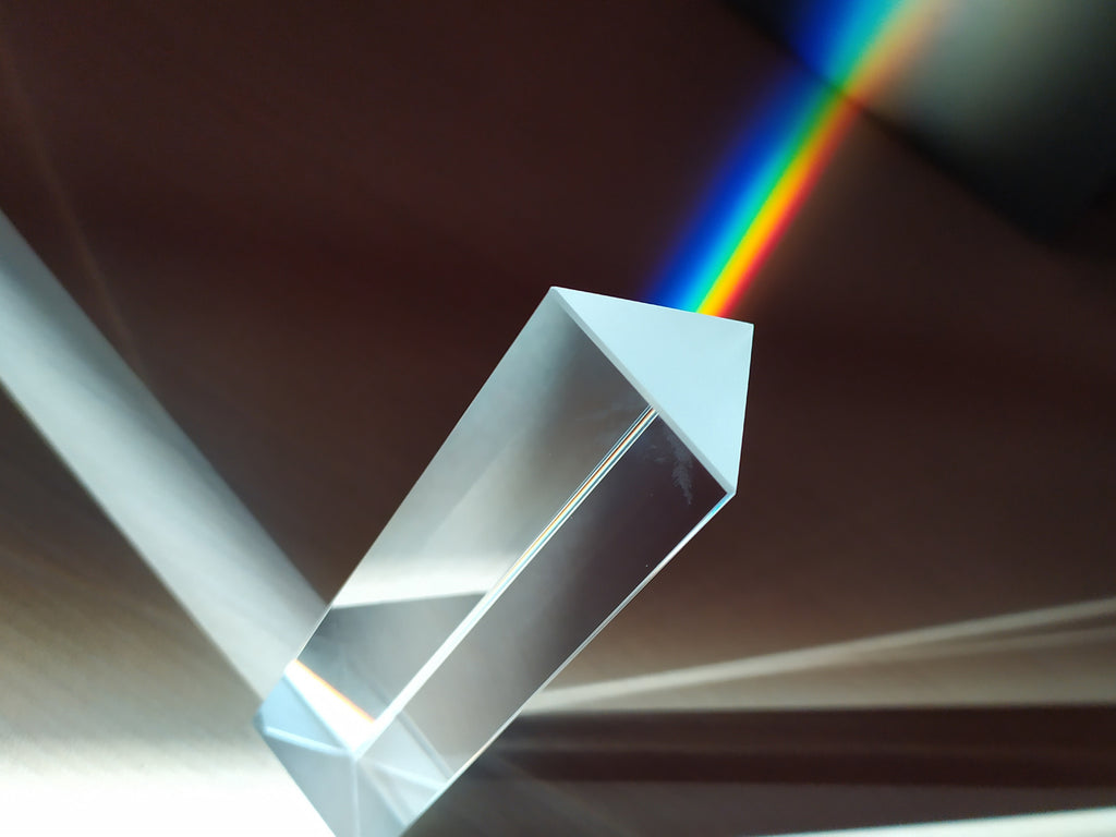 light passing through prism, rainbow
