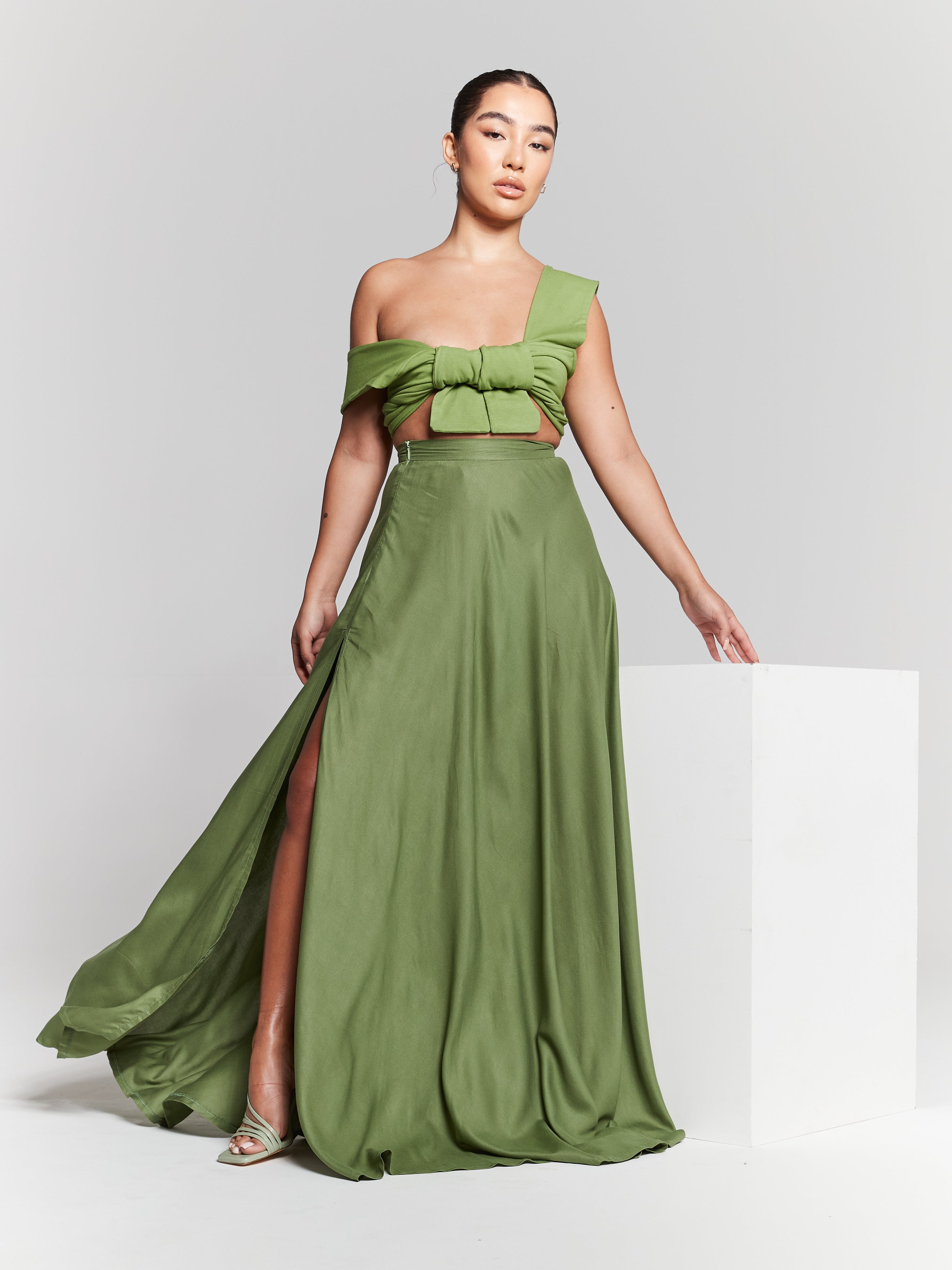 Olive Green Split Maxi Skirt – InFlair