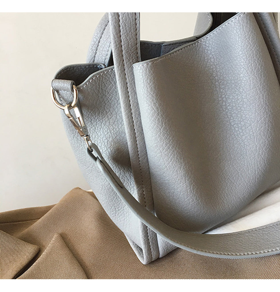 Ultra Soft Leather Bucket Bag with Shoulder Strap and Inner Pouch ...