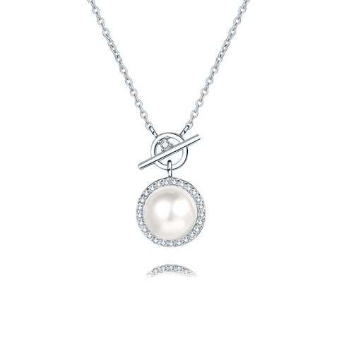 Simple Pearl Necklace