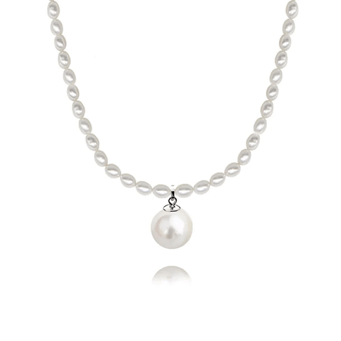 Simple Pearl Necklace