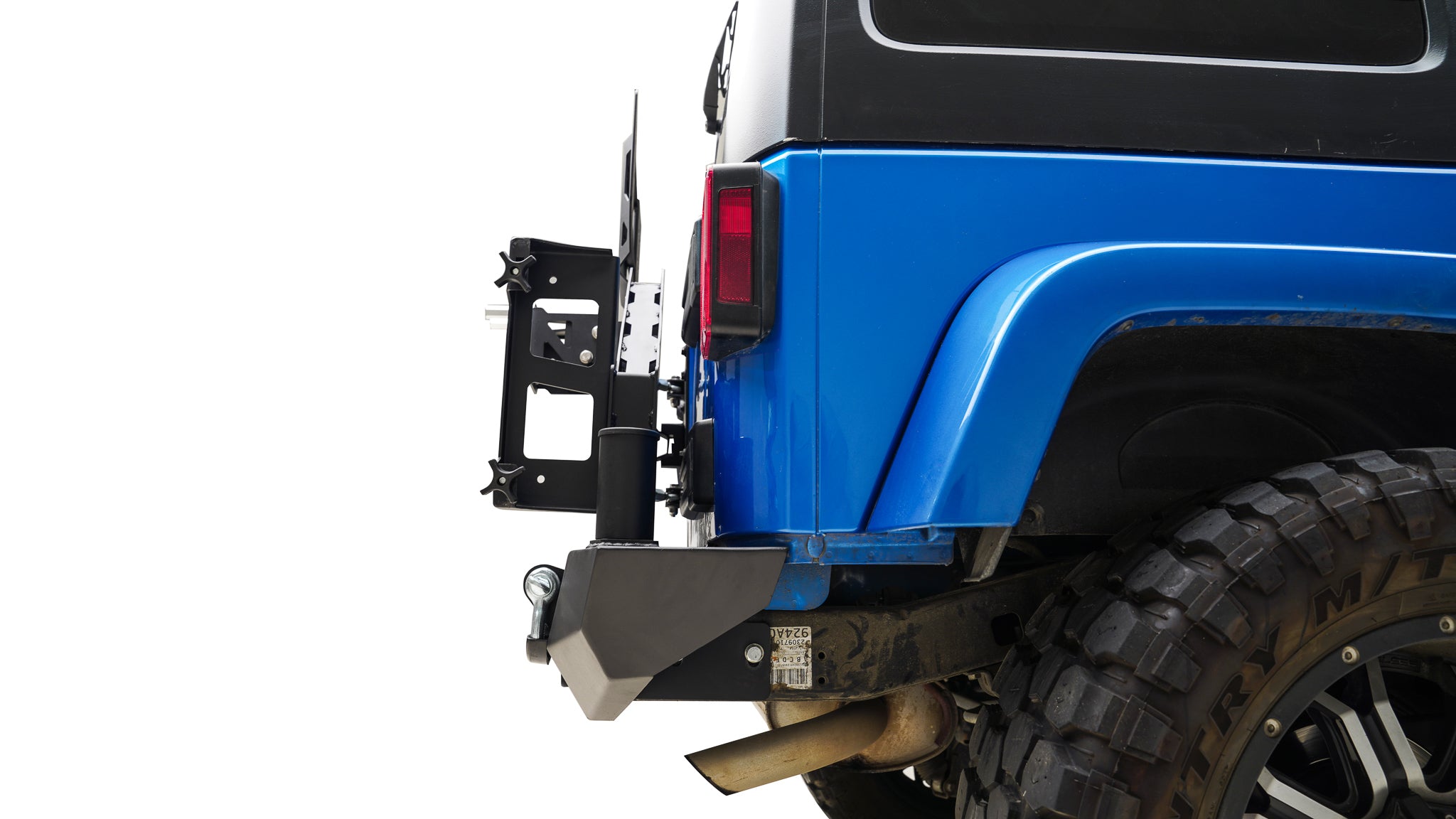 07-18 Jeep Wrangler JK Gen 3 Tire Carrier WITH Body Width Rear Bumper |  Paramount Automotive