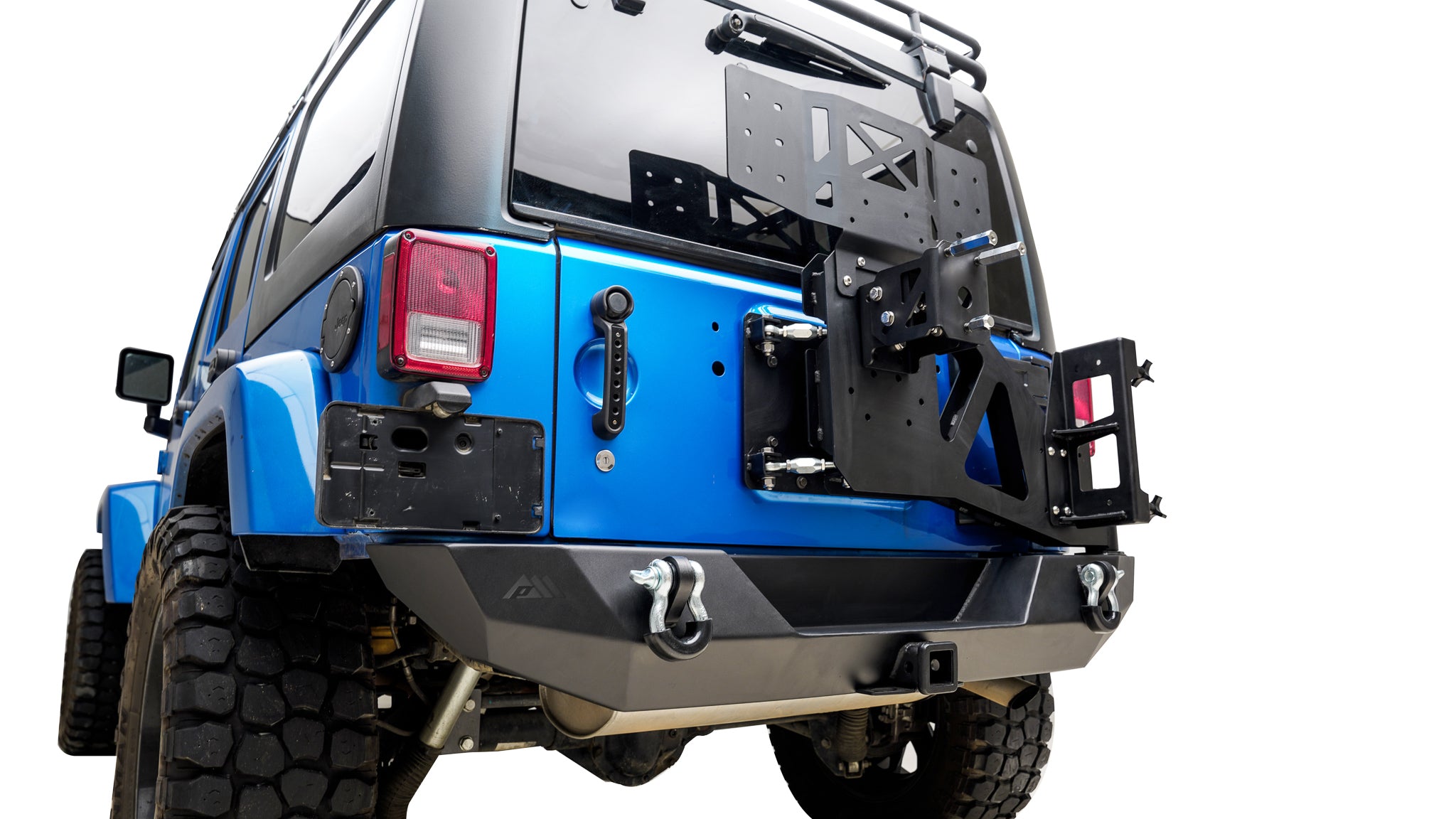 07-18 Jeep Wrangler JK Gen 3 Tire Carrier WITH Body Width Rear Bumper |  Paramount Automotive