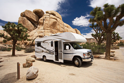 douche extérieure camping aventure vivre sur terre rv essentiel