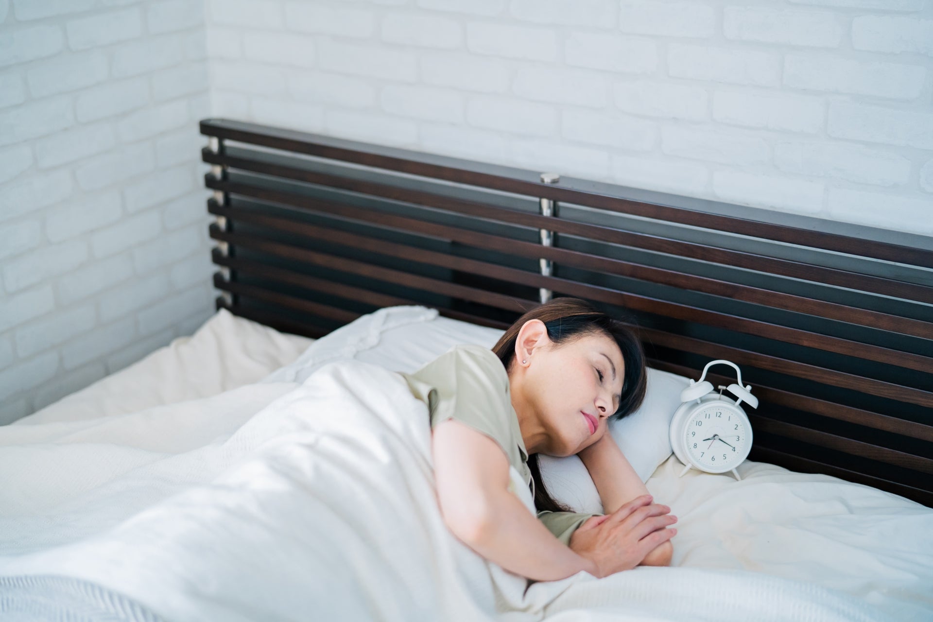 本当の「安眠枕」とはどんな枕？　ぐっすり眠れる枕の条件と必要な睡眠環境