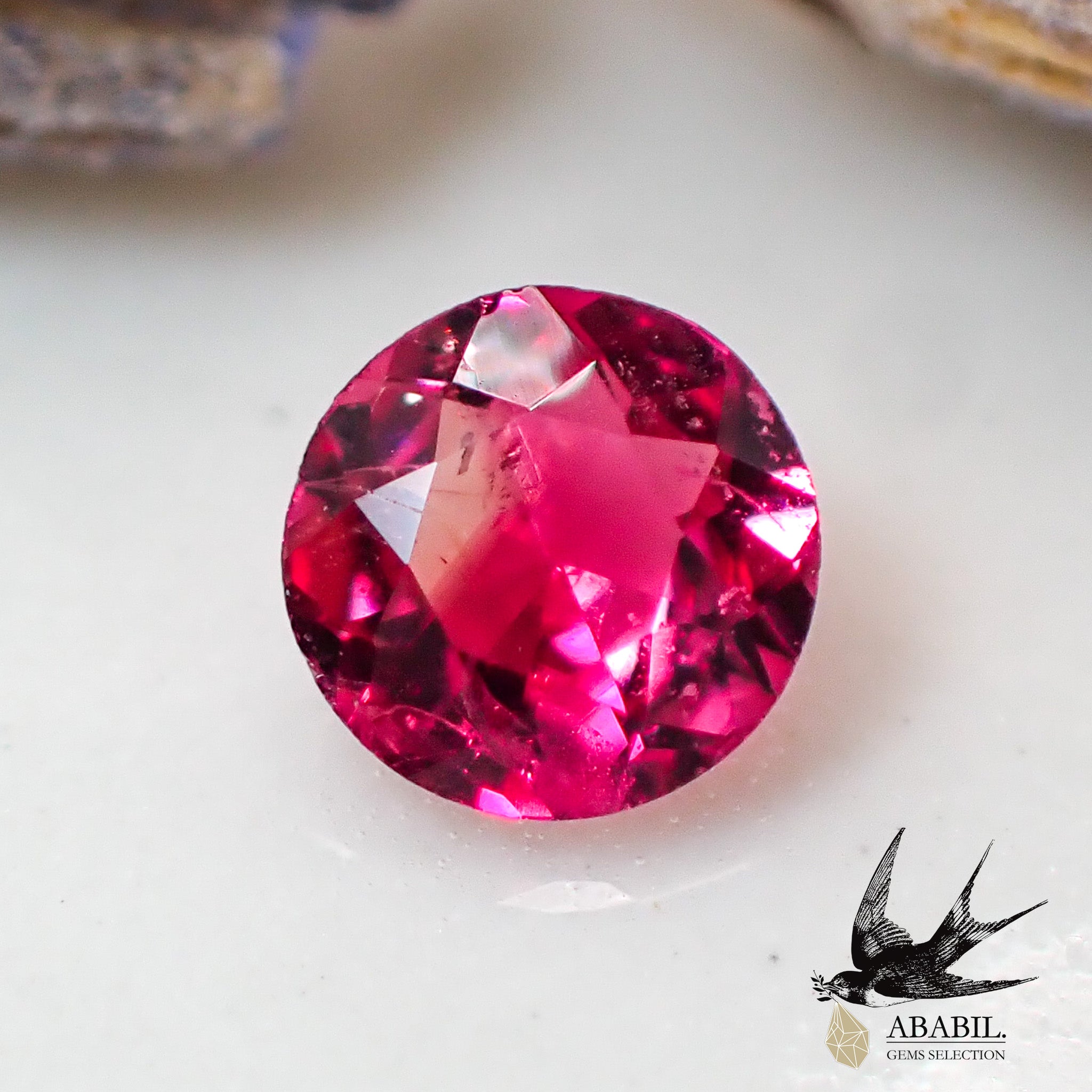 Natural red beryl 0.08ct [USA] ☆ Vivid ☆ Bicolor ☆ High quality