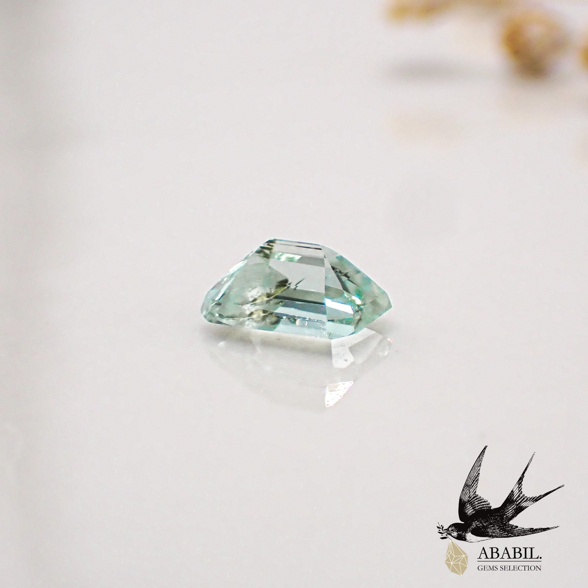 天然ミントユークレース0.63ct 【ブラジル】☆レアストーン☆ – ABABIL