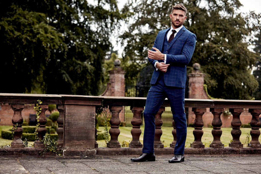 The Right Colour Shoes To Wear With A Suit