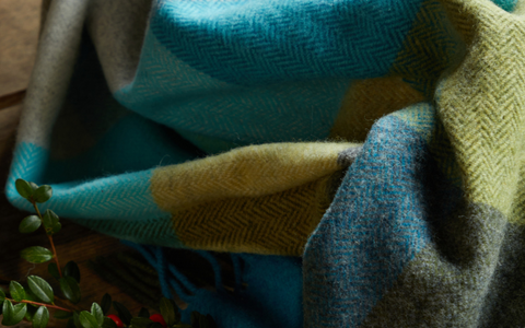 FOXFORD LAMBSWOOL THROWS CHRISTMAS GIFTS