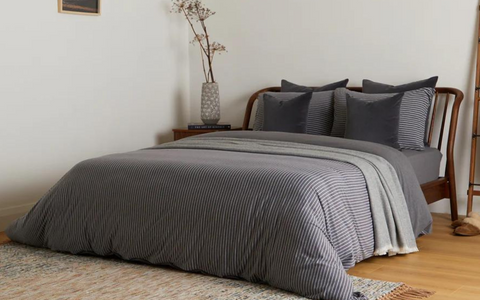 grey knitted jersey bedding