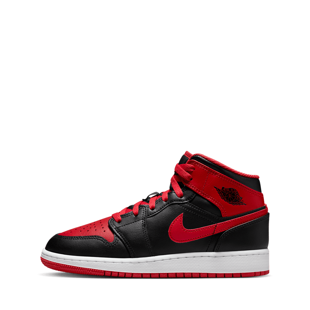 air jordan one black white red