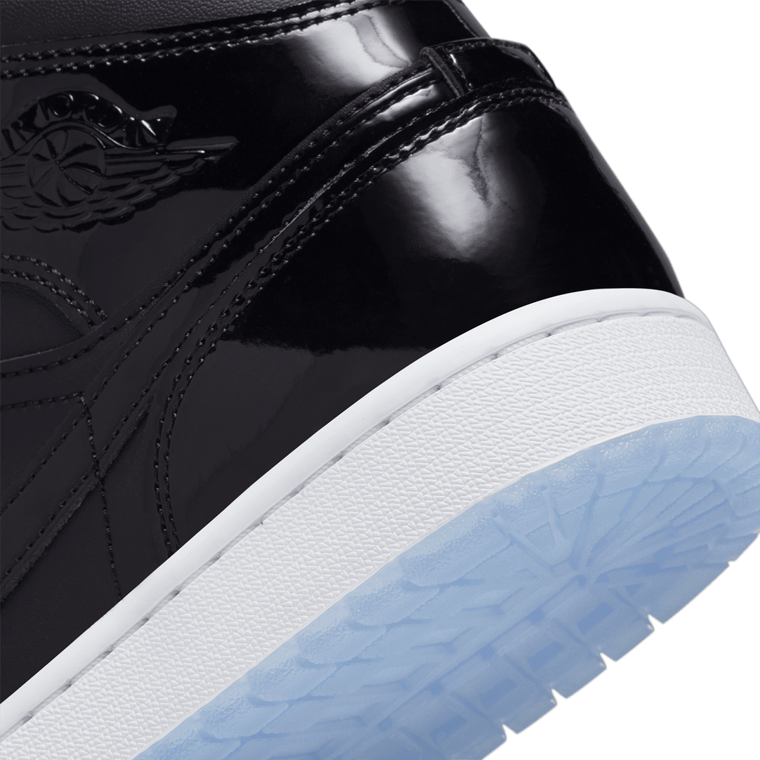 jordan 1 se black and white