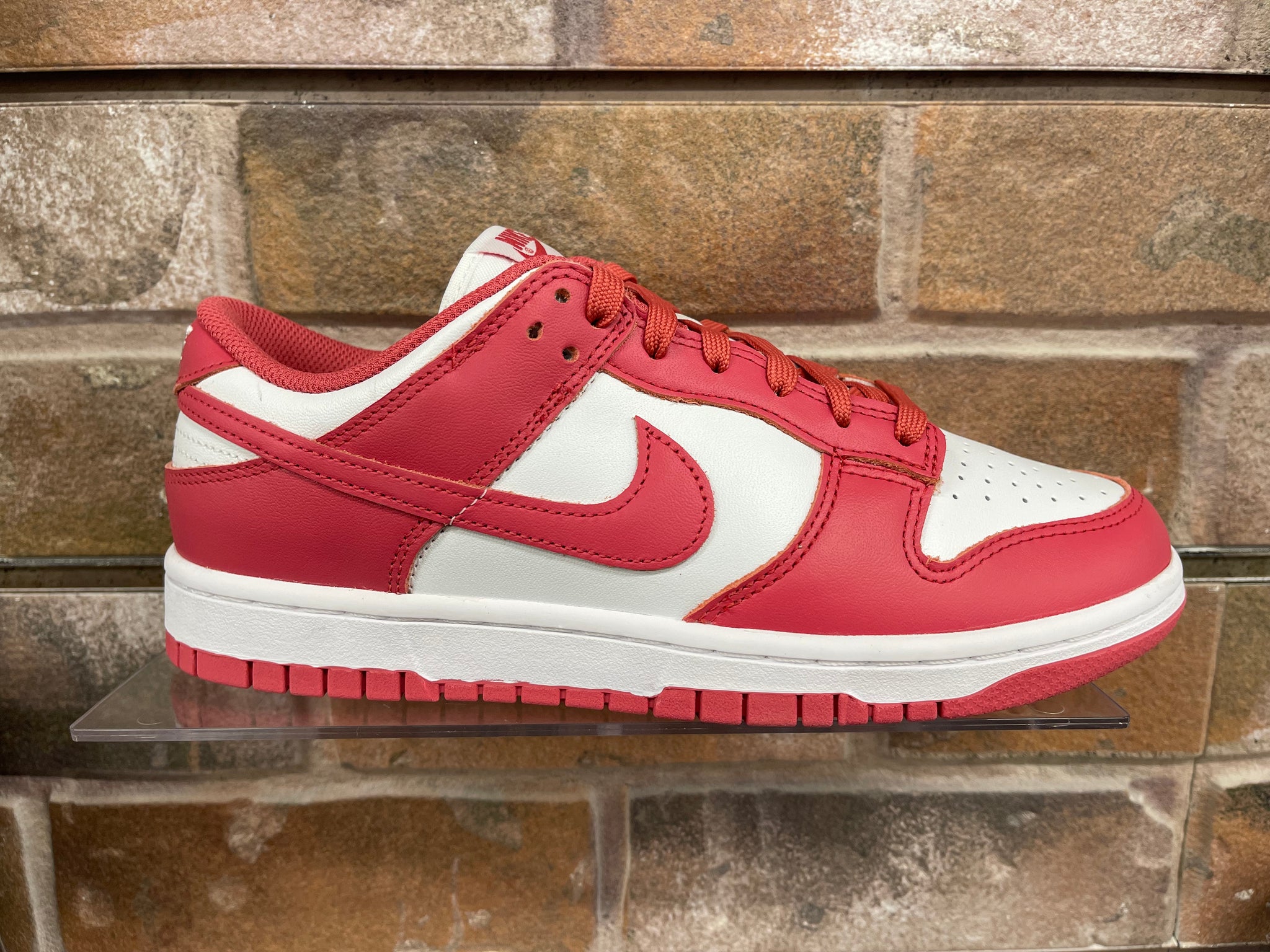 nike dunk low women's size 9