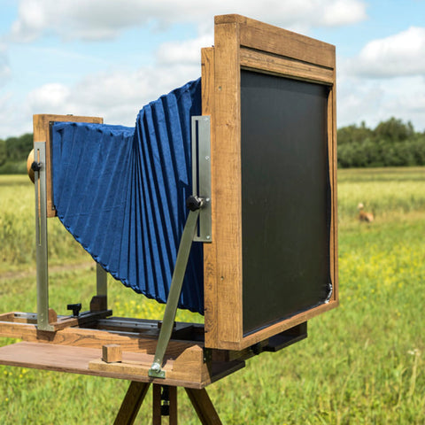 appareil photo fini avec de l'huile de cire dure osmo