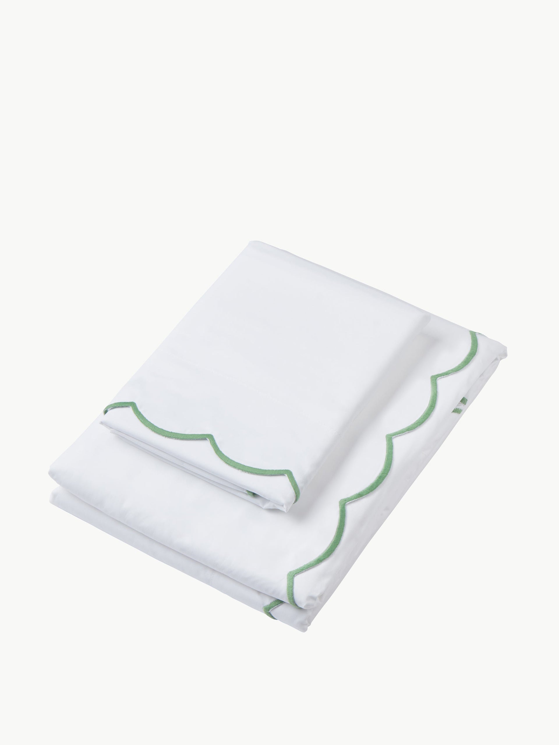 Amelia Scalloped Bath Towels, White/Asparagus, REBECCA UDALL