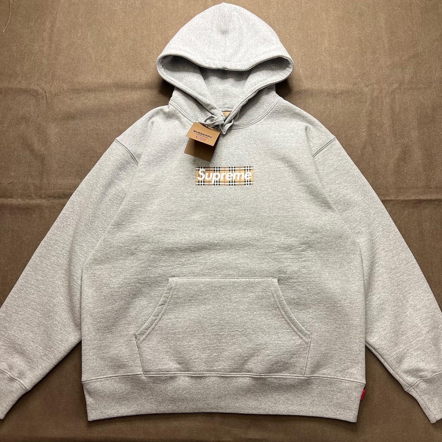 SUPREME BURBERRY BOX LOGO HOODED SWEATSHIRT – Trade Point_HK