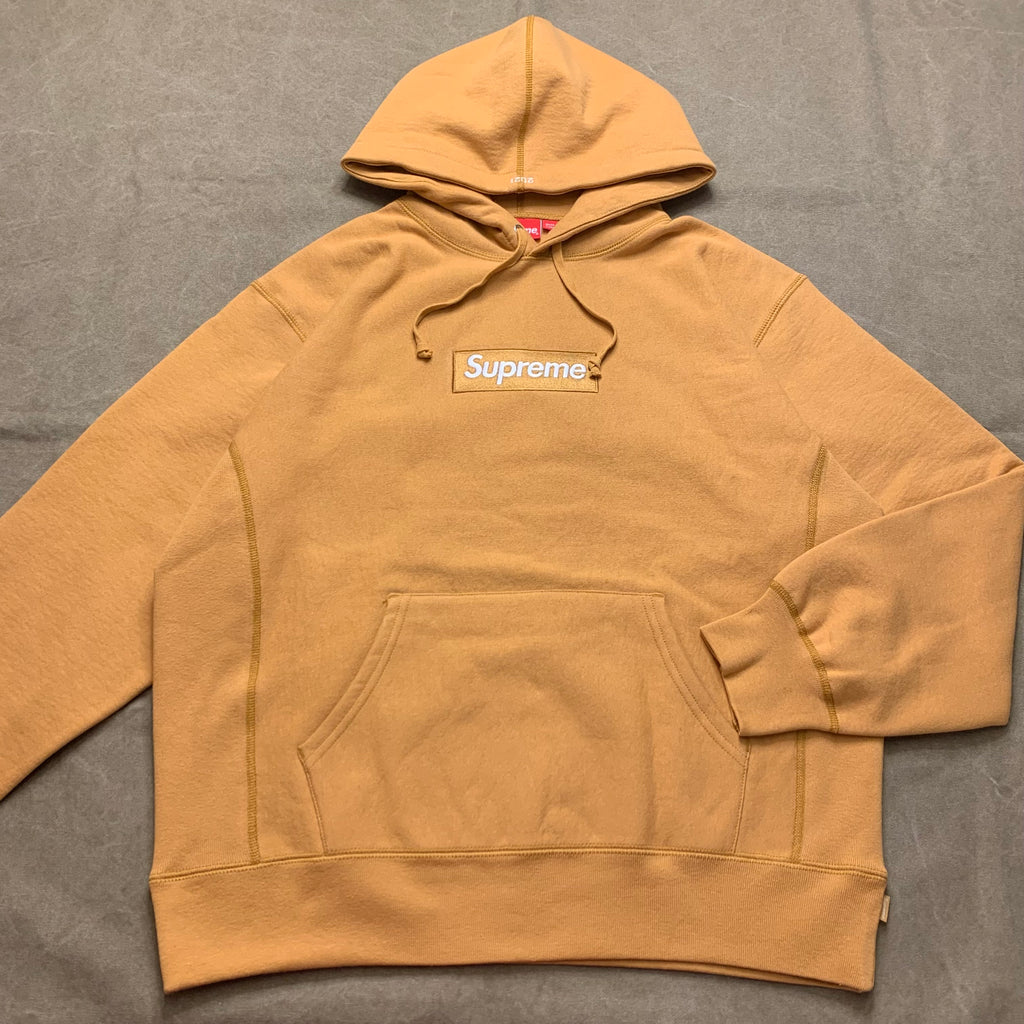 M Supreme Light Hooded Box Logo Mustard