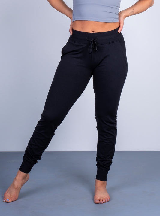 Tyra Fitted Crop – Triple Threat Inc.