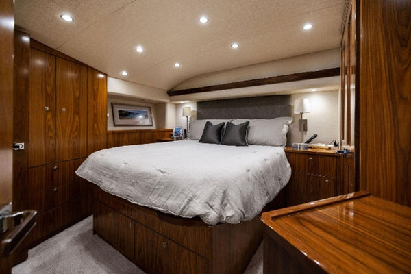 master cabin on 68 viking sportfish refit