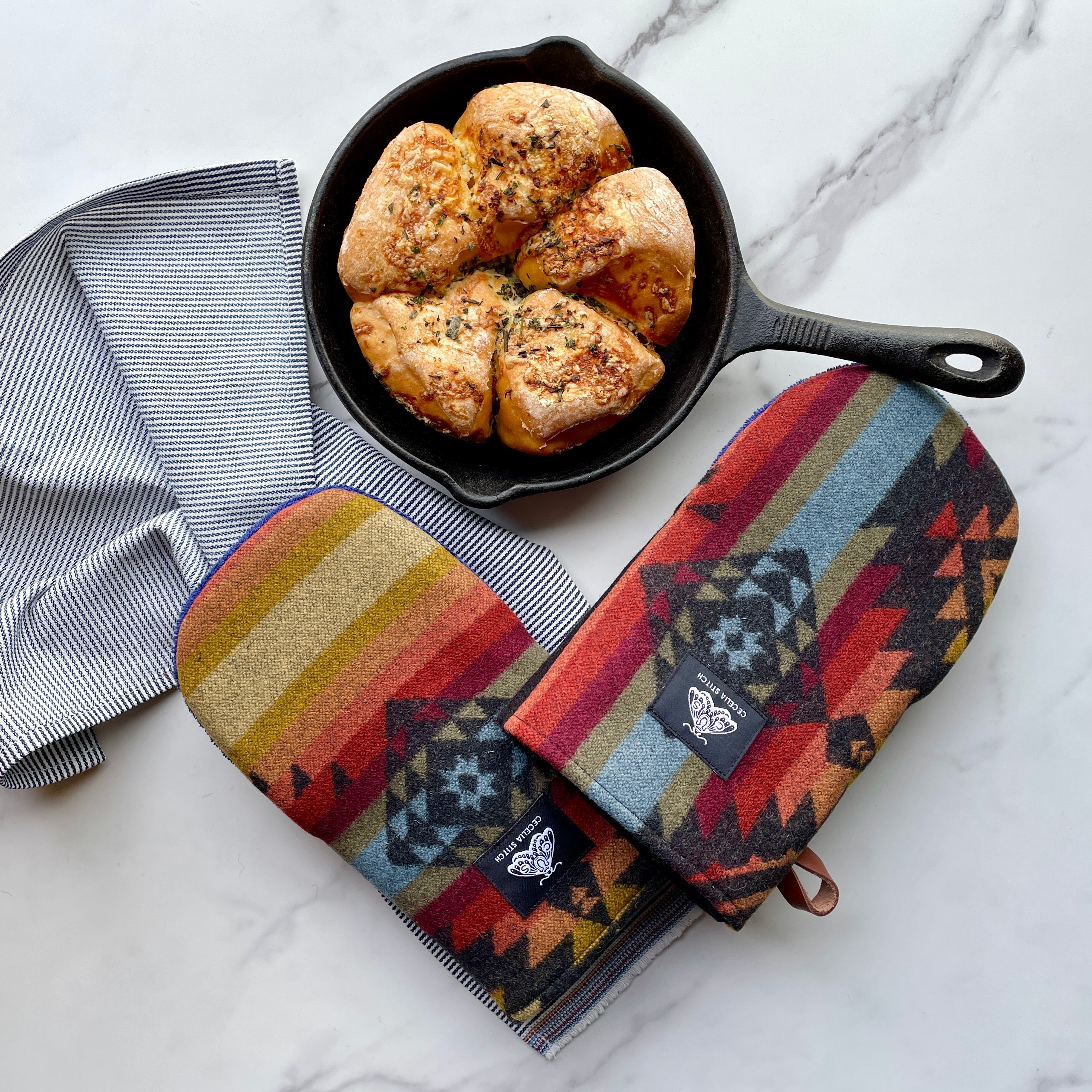 Image of Wool & Canvas Oven Mitt - with Pendleton