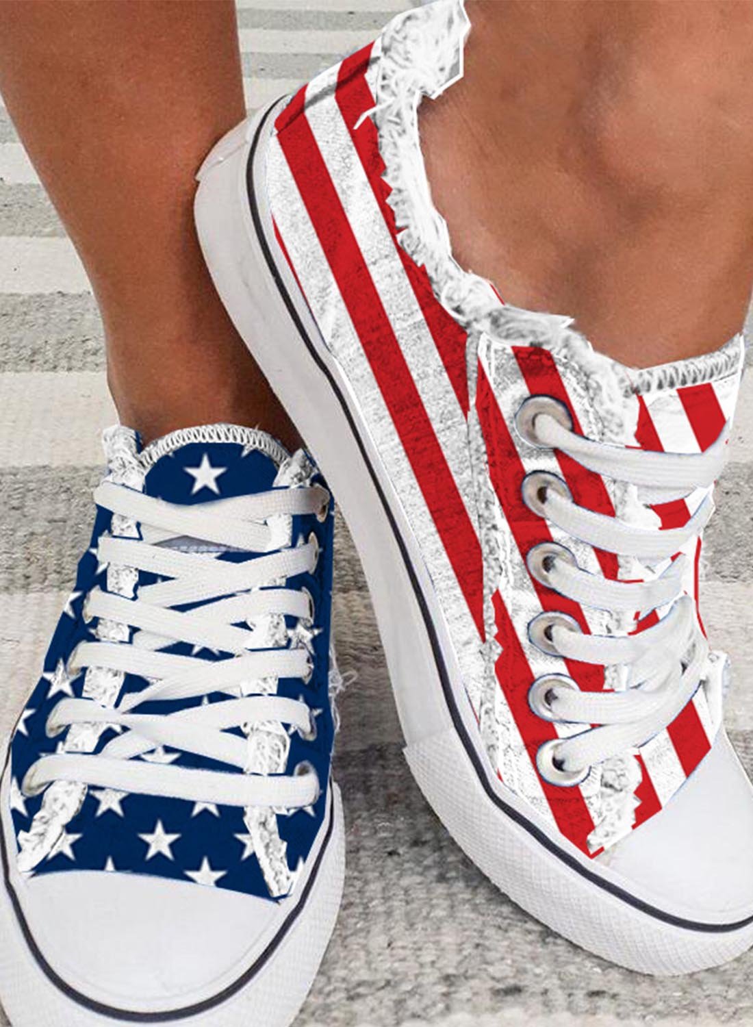 Women's Sneakers Floral Lace-up Canvas Sneakers