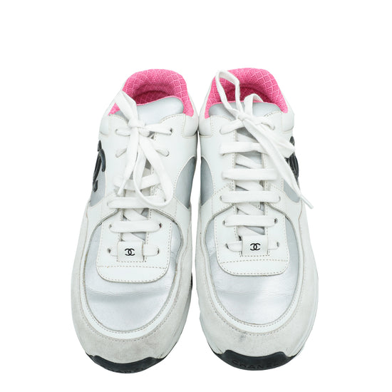 Chanel White CC Lace Up Sneakers Sneaker  – The Closet
