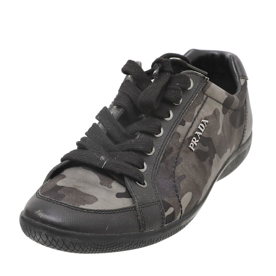 Prada Camo Green Camouflage Low Top Sneaker 37 – The Closet